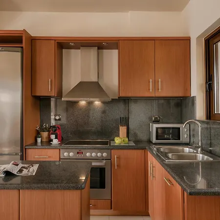 Artemis Villa Svoronata